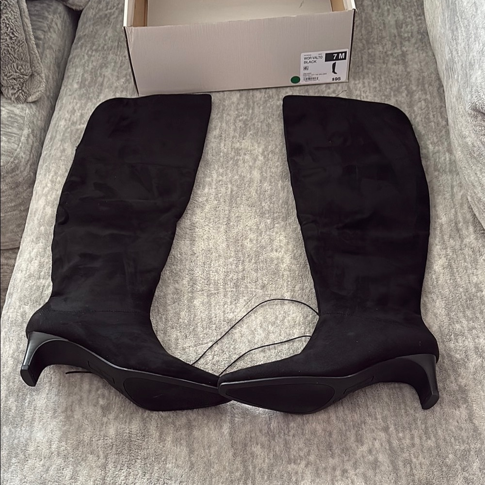 Worthington Black Over the Knee Boots Sleek Suede Design